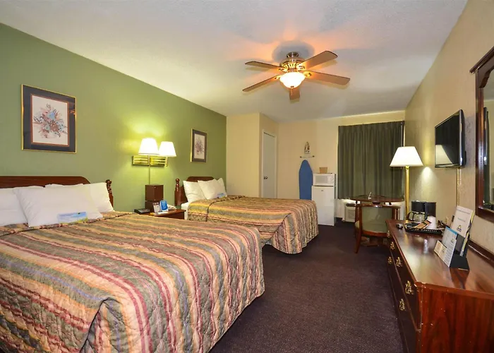 Hotel Days By Wyndham Southern Hills/oru Tulsa