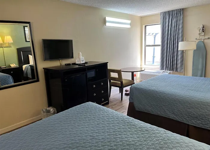 Days By Wyndham Southern Hills/oru Tulsa