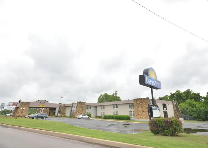 Days By Wyndham Southern Hills/oru Hotel