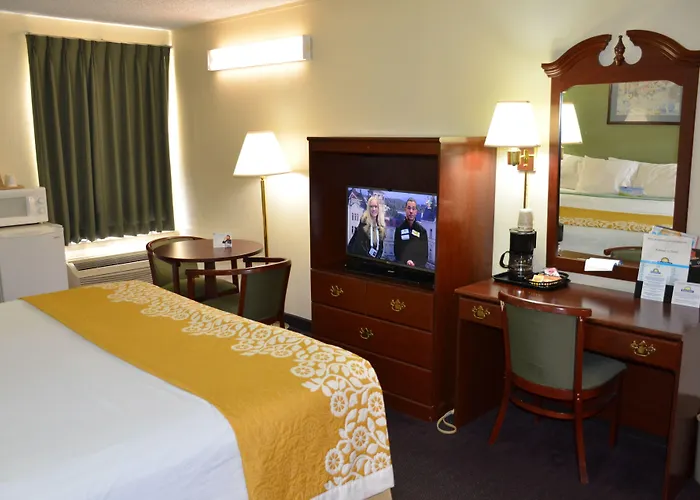 Hotel Days By Wyndham Southern Hills/oru