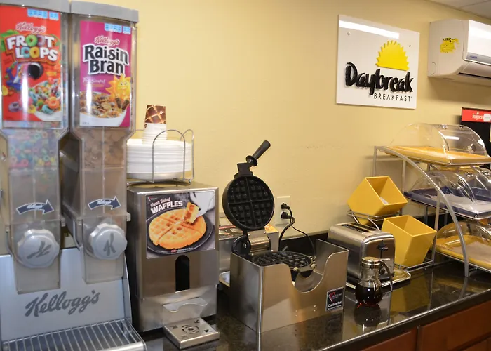 Days By Wyndham Southern Hills/oru Tulsa
